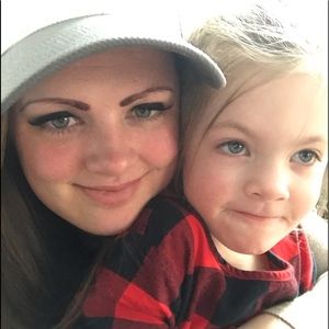 Meet your Posher, Ashton